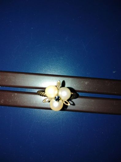 9ct pearl ring