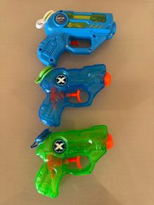 Water gun bundle