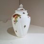 CHELSEA VASE 22cm 8.75" Royal Albert Old Country Roses Bone China Image 2
