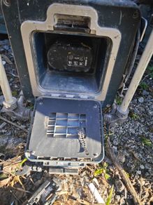 Bosch radio and battery charger