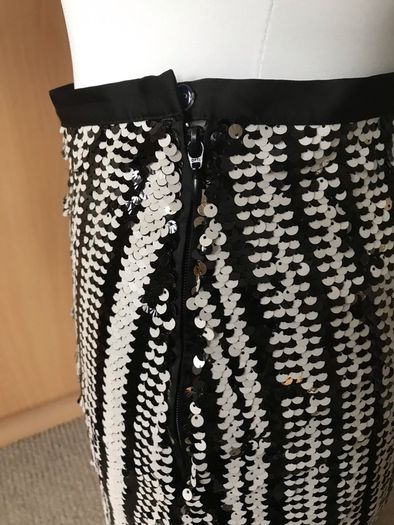 H&M Sequined midi skirt Size 10