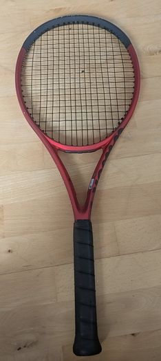 Wilson Clash Tennis Racket