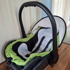 Infant car seat