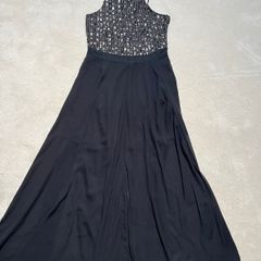 Beautiful maxi flowy Dress by Religion