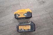 dewalt battery