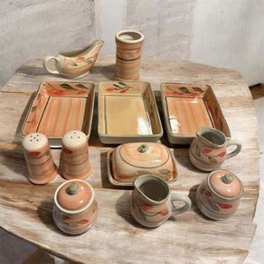 Vintage Ap Ware 12 Piece Ceramic Set