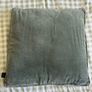 2x decorative pillows Image 4