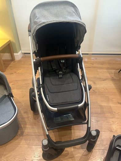 UppaBaby Vista V2 Travel System