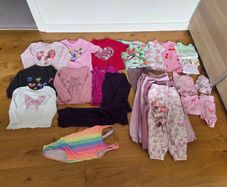 Girl's clothes, 4-5 years old