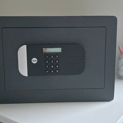Yale maximum security safe