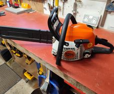 Stihl ms211 chainsaw