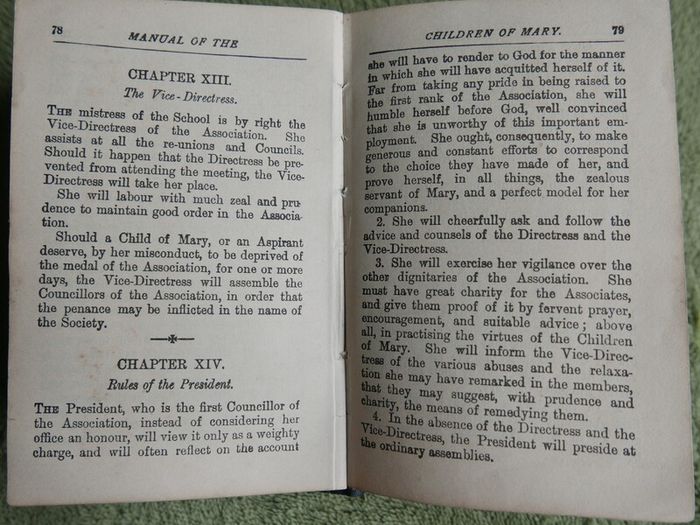 Vintage Manual of the Children of Mary