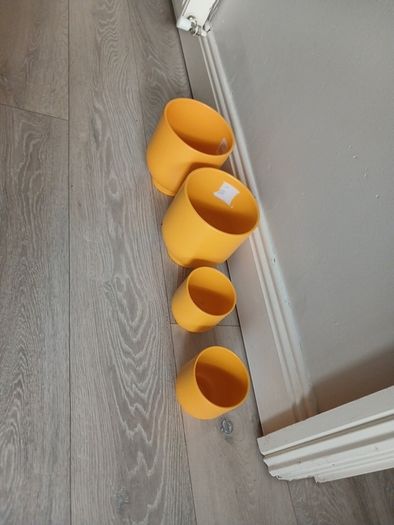 Plant pots