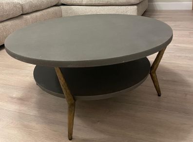 Oval coffee table