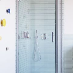 Baby Ili Hinged Shower Door Chrome and Side Panel