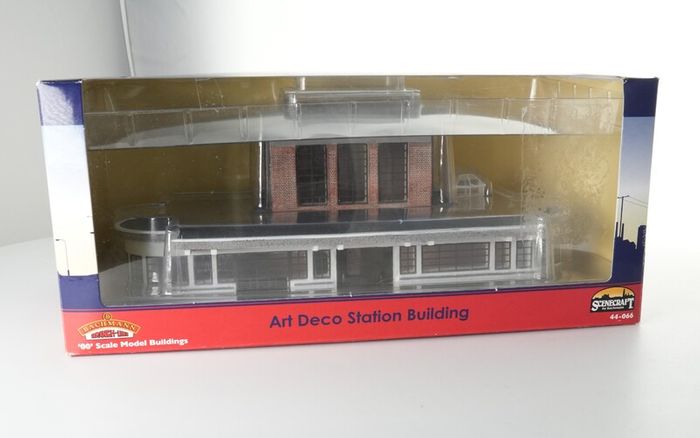Bachmann Scenecraft 44-066 Art Deco Station Building 00 Scale