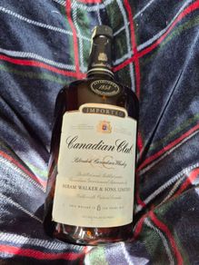 Vintage Bottle, 6-year-old Canadian Club Blended Canadian Whiskey