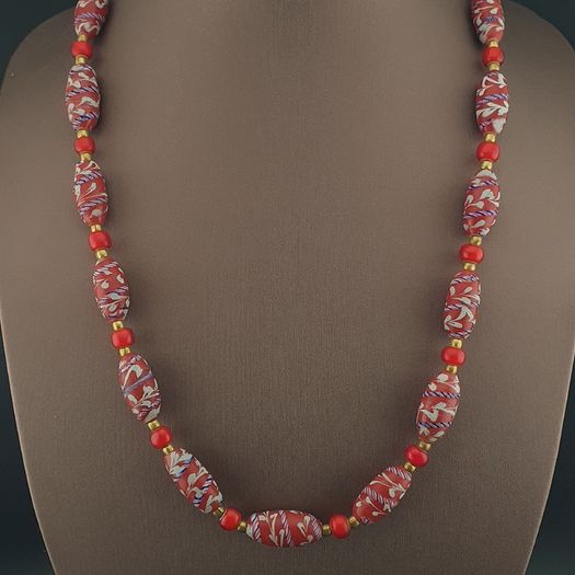 Antique Venetian Style Feather Desgin & Venetian Red WhiteHeart Glass Beads Necklace