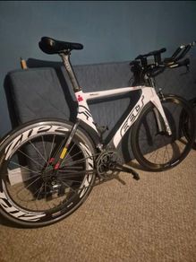 Felt B2 tt bike (56 frame)
