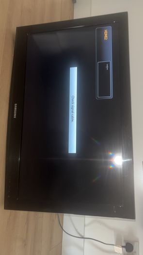 Samsung TV 32inch