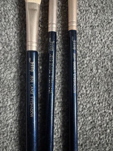 Jessup makeip brushes