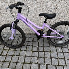 Girls bike
