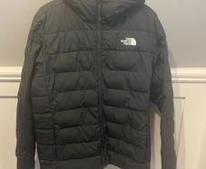 North Face - Size Medium