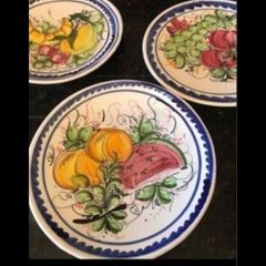 Vintage Hand painted Wall Plates Set