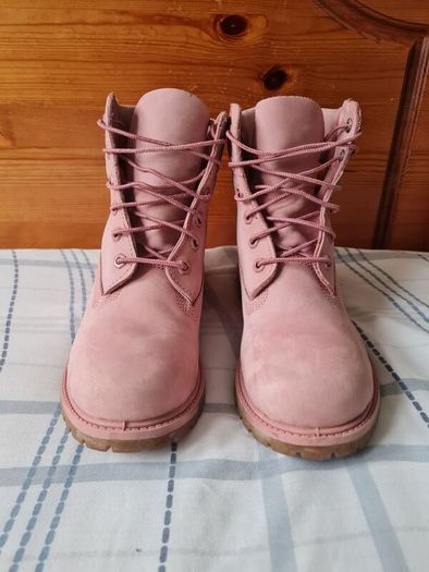 Timberland premium boots Size 7 eu 41 pink suade In excellent condition