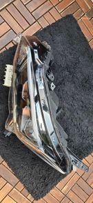 nissan leaf left headlight