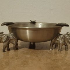 Vintage elephant ashtray