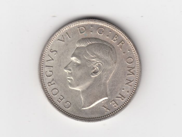 1939. Half Crown, 2/6, 50% Silver Coin ( no.432)
