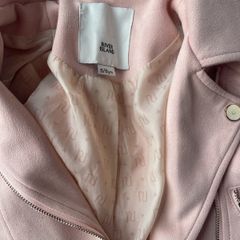 girs clothes