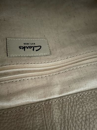 Clarks women's medium backpack leather beige grey new