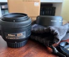 Nikon AF-S DX NIKKOR 35mm f 1.8G Excellent Condition (Full Box Set)