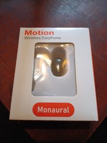 Single Bluetooth headphone