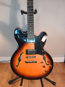 Vintage VSA500 (ES335 style 12 string Guitar)