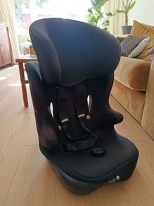 Child's car seat Cuggl
