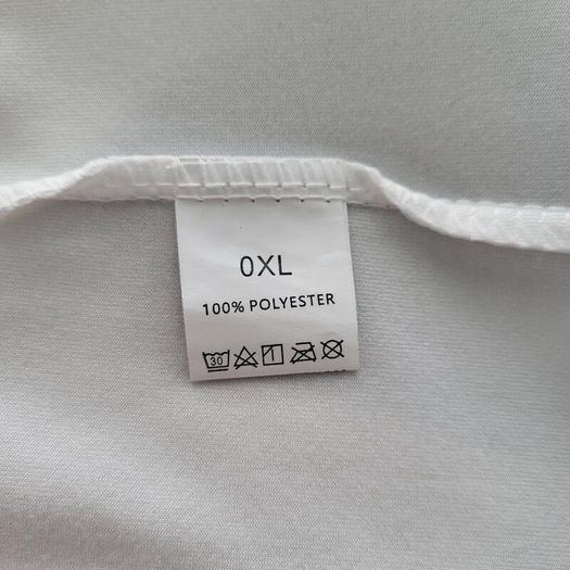 White Xmas t-shirt, Size 0XL / UK16, Brand new