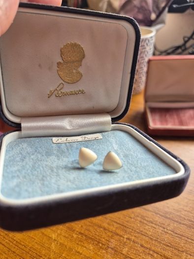 Vintage small white hypoallergenic earrings