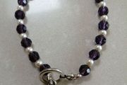Freshwater Pearls and amethysts bracelet with silver clasp