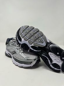 Saucony Progrid OMNI 9