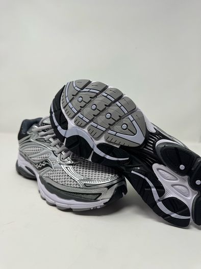 Saucony Progrid OMNI 9