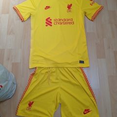 Authentic Liverpool Kit ((Adult S))