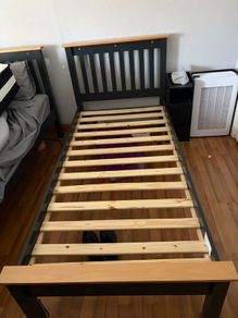 Single bed frame