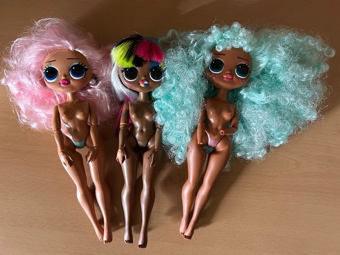 Nude LOL Amazing Surprise OMG Uptown Girl Doll