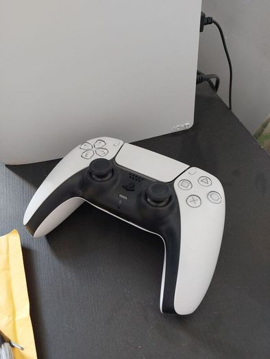 PS5 + loads of games