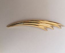 Broach Gold Tone Fan design Vintage
