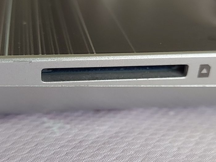 HP Pavilion 15.6 inch Laptop, Model, 15-aw012na, AMD A9-9410 Radeon R5 Graphics, 5 Compute cores 2C + 3G 2.9GHz, 8GB Ram, 1 Terrabyte HDD, Windows 10, Microsoft Edge, Chrome, and VLC