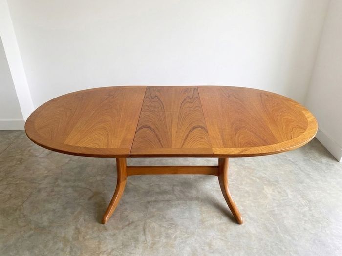 Vintage Nathan Mid Century Teak Extending Dining Table & 6 Chairs